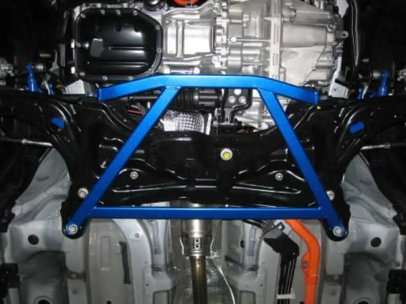 Cusco Lower Arm Bar Ver Ii 4 Pts Toyota Prius C Aqua 1