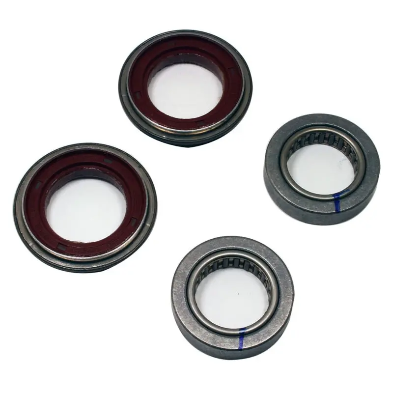 Ford Racing 2015-2018 Mustang Super 8.8In Irs Axle Bearing & Seal Kit 1