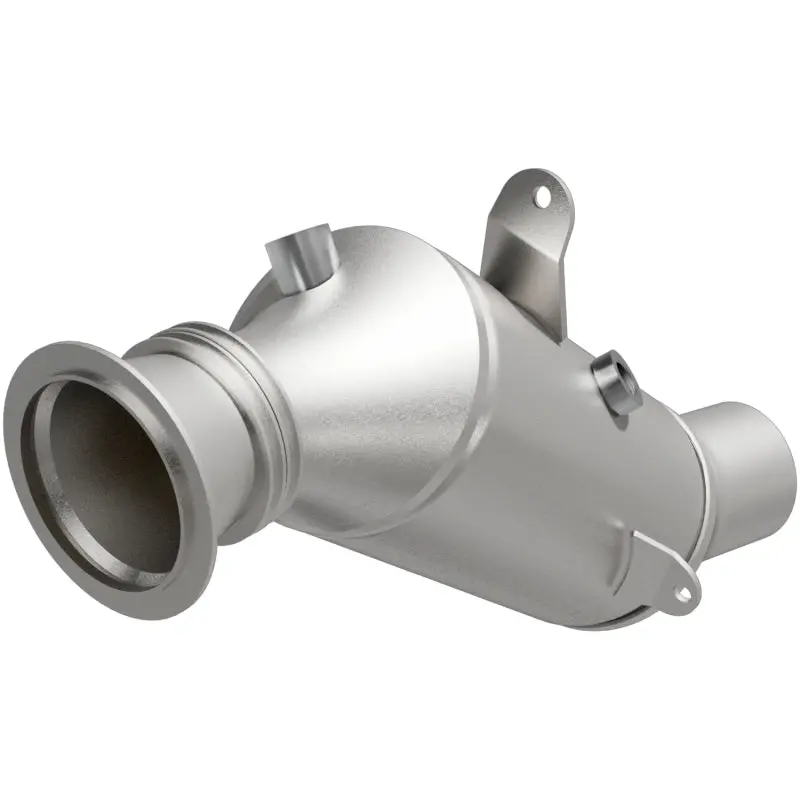 Magnaflow Conv Df 2015 Bmw 640I/740I Underbody 1