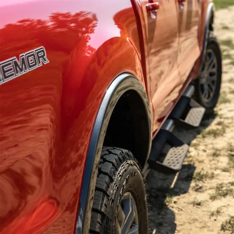 Ford Racing 19-22 Ranger Wheel Lip Molding Kit 1