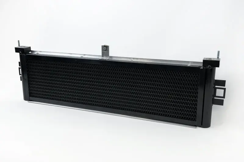 Csf G8x M3/M4/M2 High Performance Engine Oil Cooler 1