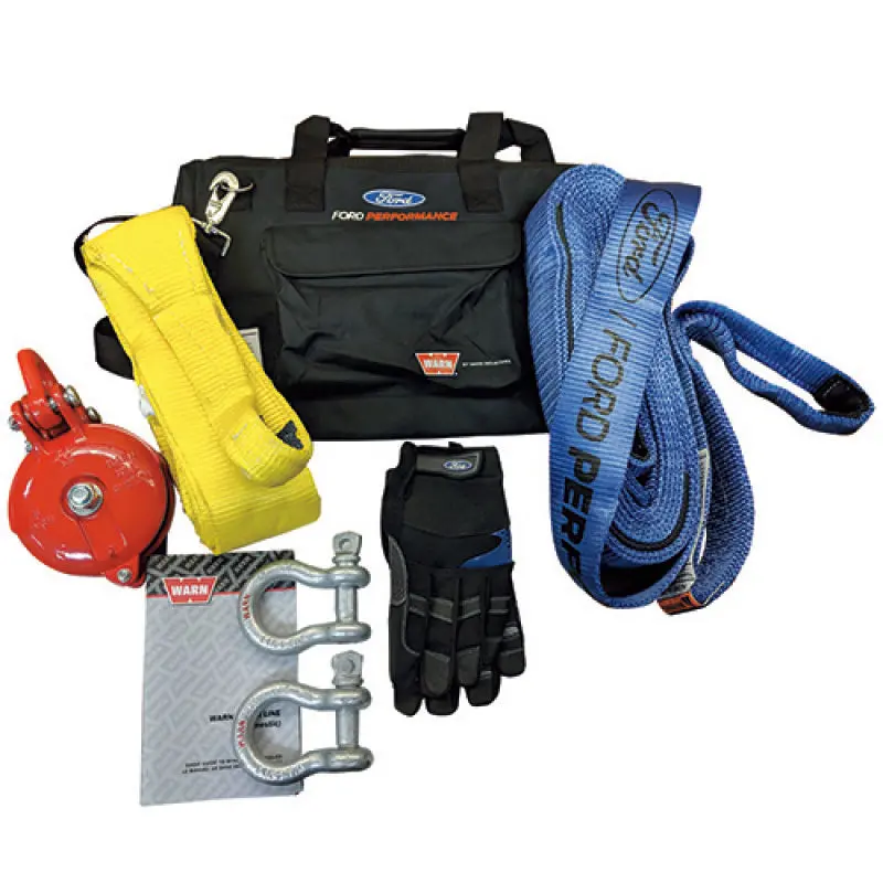 Ford Racing Heavy Duty Off Road Recovery Kit 1