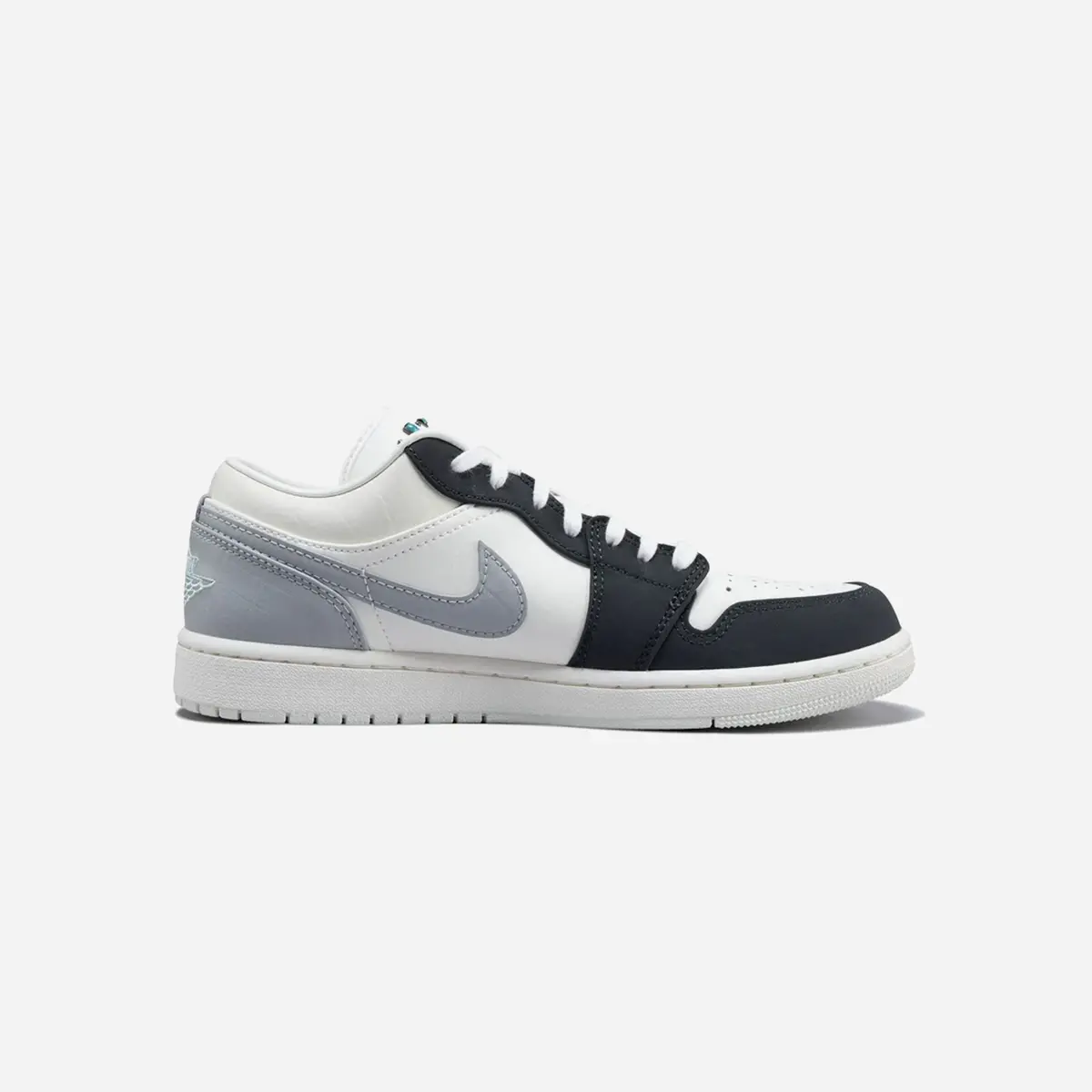 Nike Air Jordan 1 Low Turquoise Stone 1