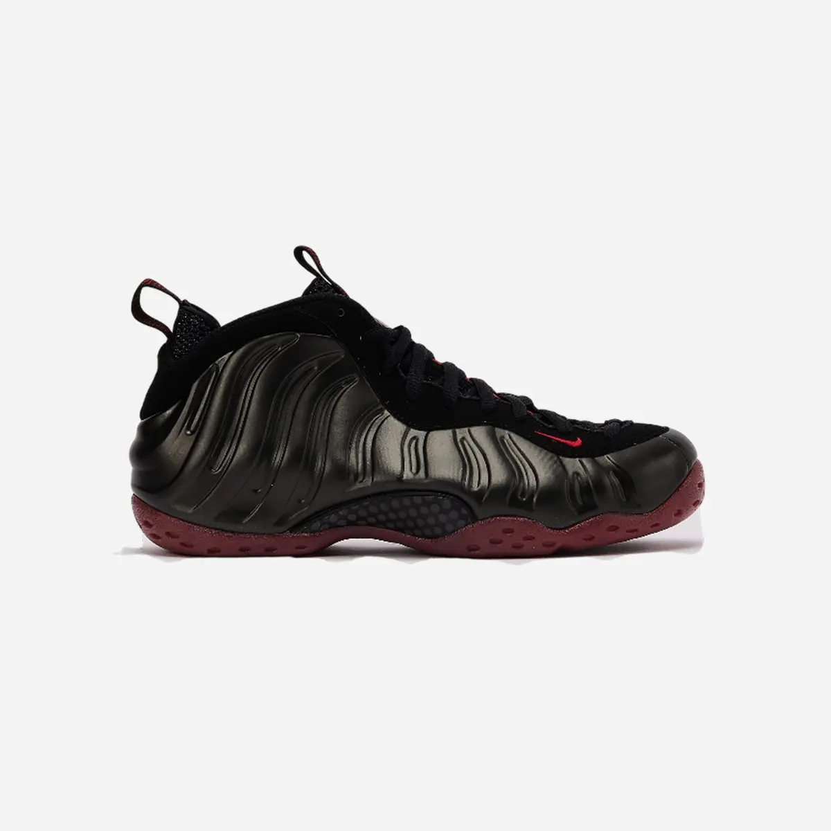 Nike Air Foamposite One 'Black And Varsity Red' Black 1