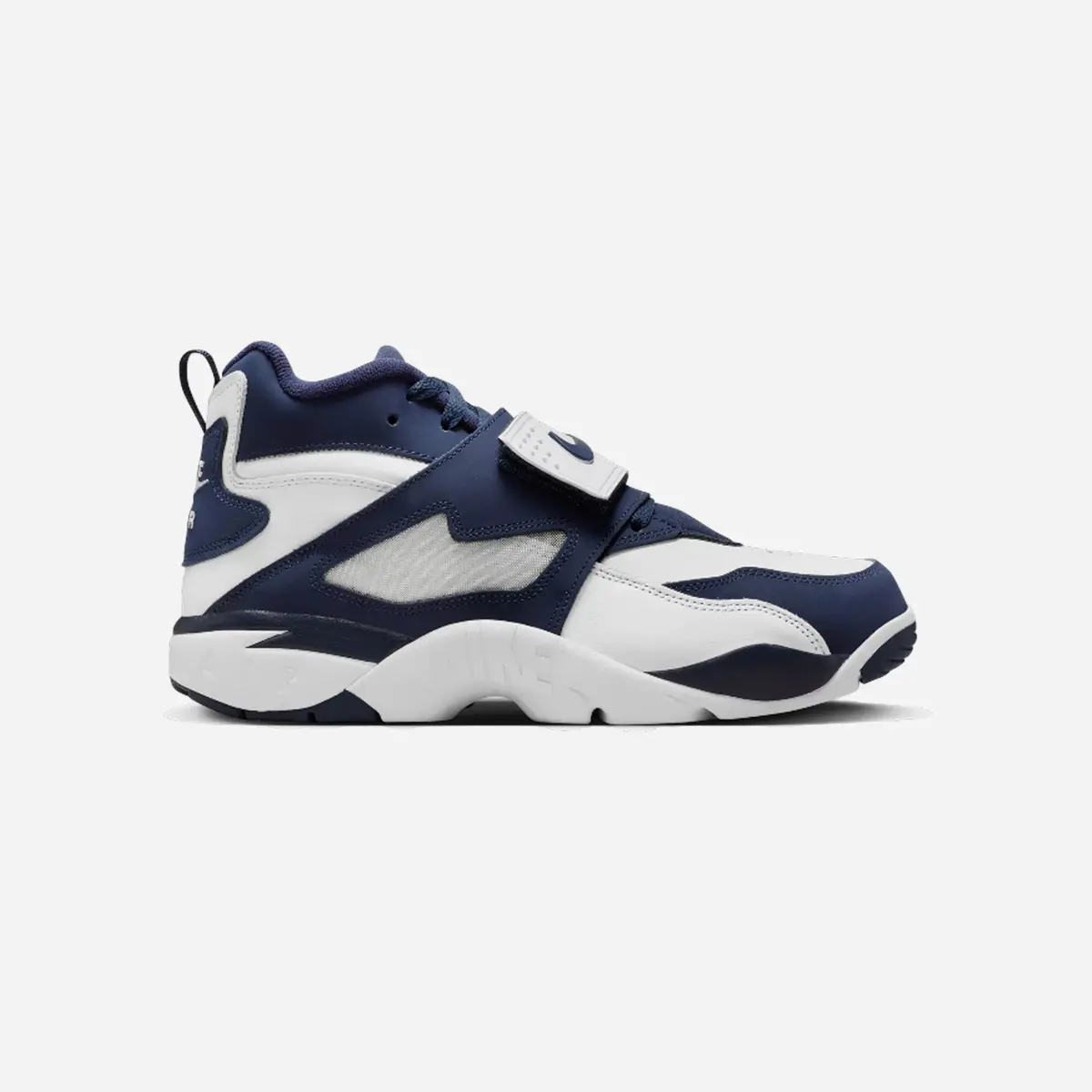 Nike Air Diamond Turf White And Metallic Silver Basketball Shoes White/College Navy/Metallic Silver 1