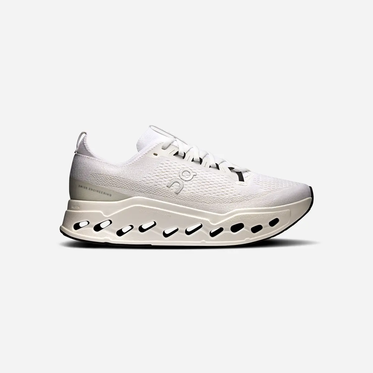 On Running Cloudsurfer Max Wide White White 1
