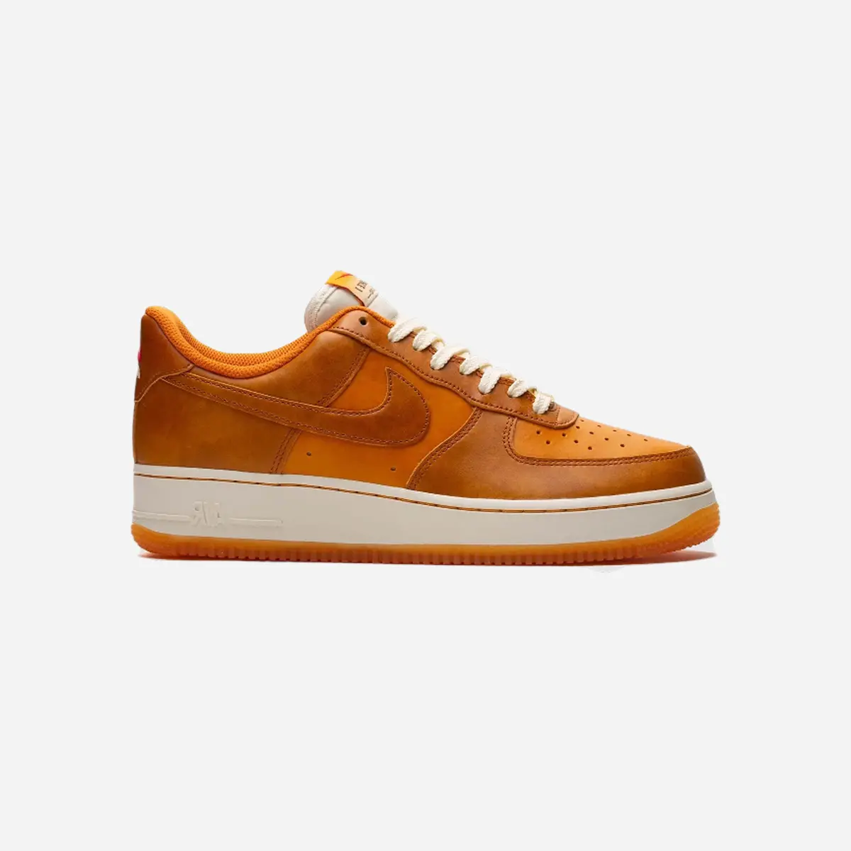Nike Air Force 1 Low Brown 1